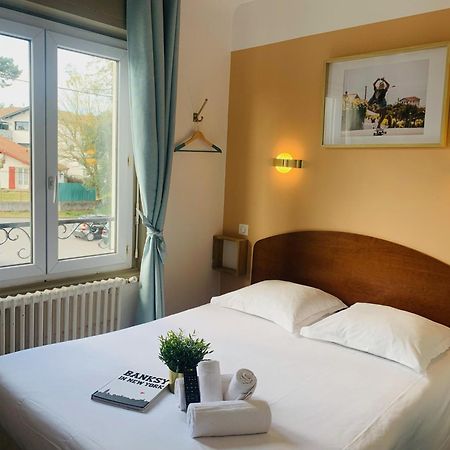 Hotel Fine Anglet Exteriör bild